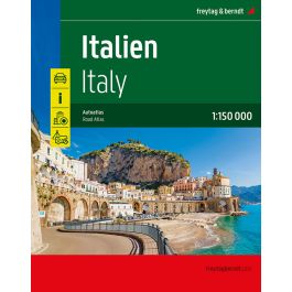 Omslag til stort bilatlas over Italia med veibilde fra italiensk kystby