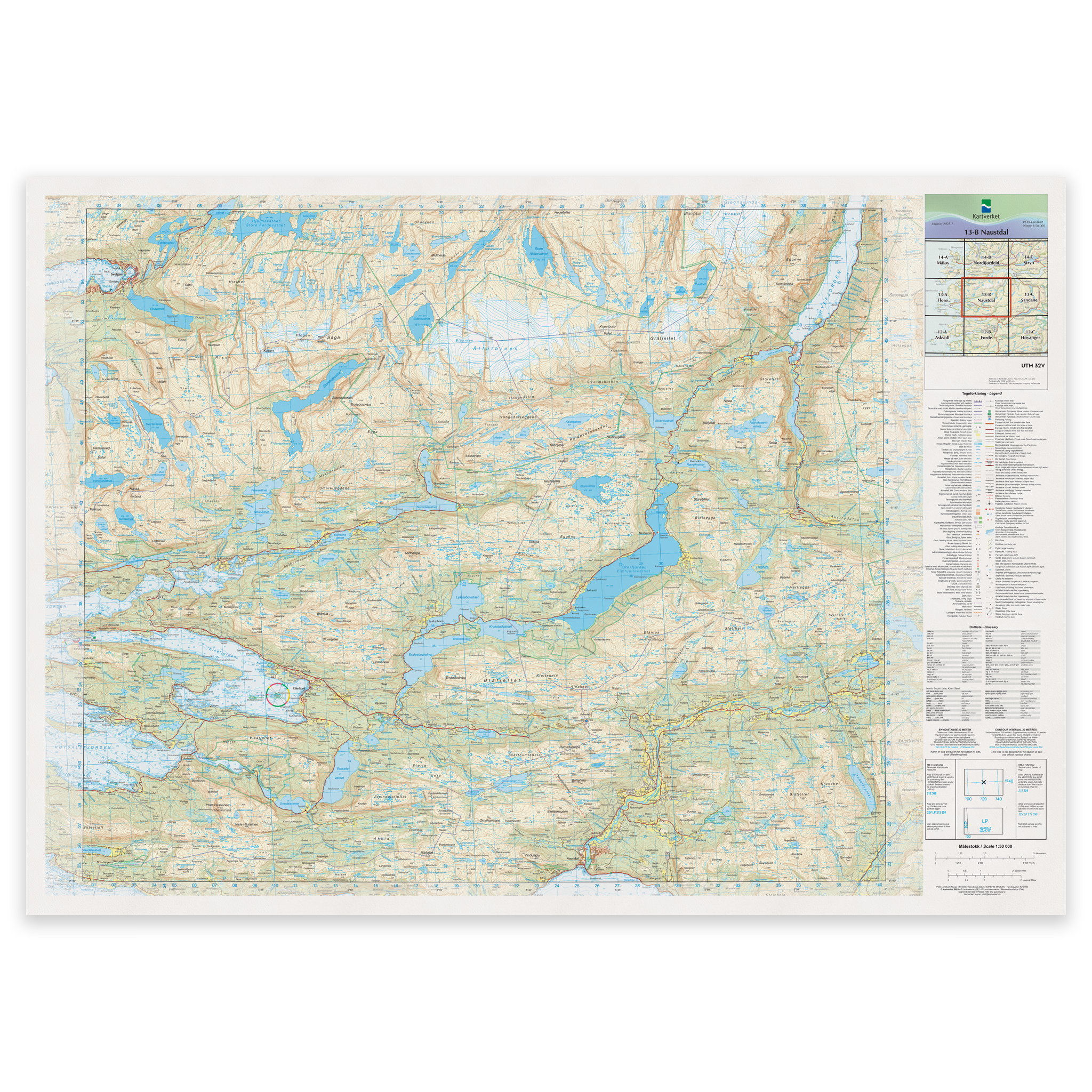 Kartverket - landkart (N50): 13-B Naustdal