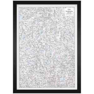 Veggkart over Oslo Nordmarka i målestokk 1:60 000 i plakatformat 50 × 70 cm