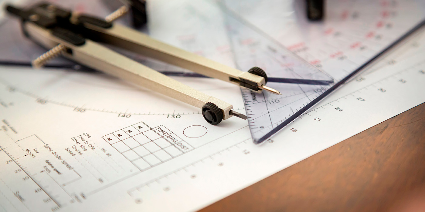Solnedgang over fjellrygg ved Styggedalstraversen i Jotunheimen
