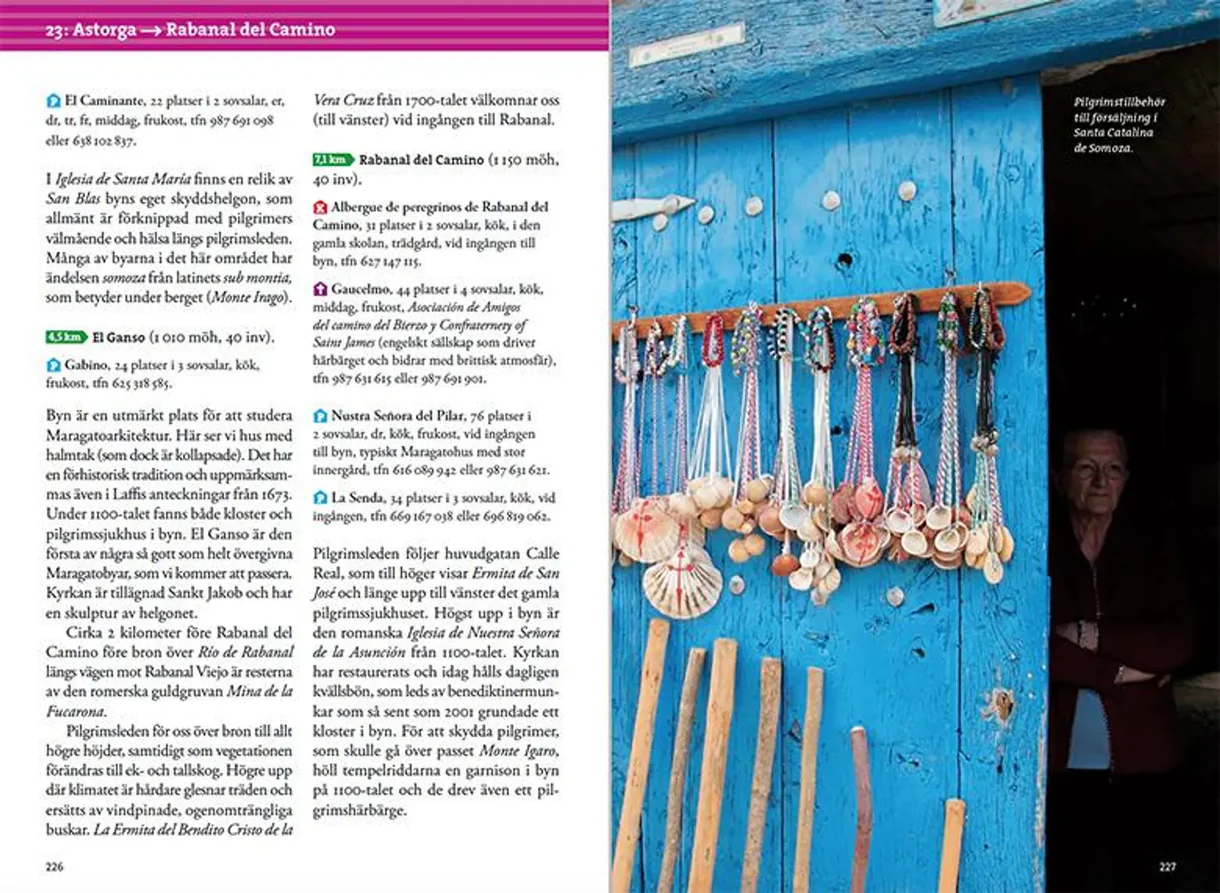 Oppslag fra Pilgrimsvandra till Santiago de Compostela med etappekart og rutebeskrivelser