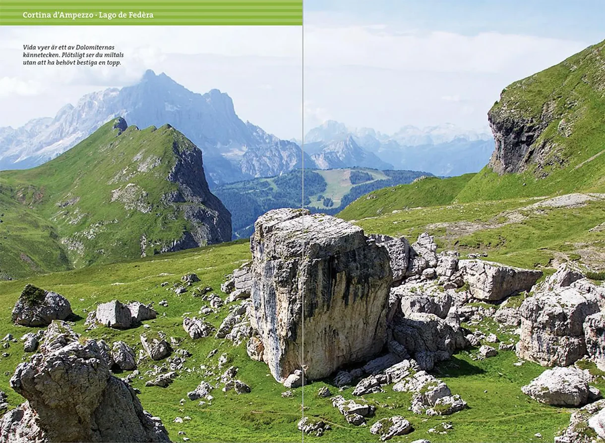 Oppslag fra Vandra i Alperna: Dolomiterna med kart, turbeskrivelser og fotografier
