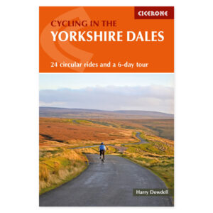 Forside av Cycling in the Yorkshire Dales