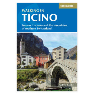 Forside av Walking in Ticino