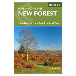 Forside av Walking in the New Forest