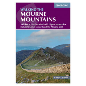 Forside av Walking the Mourne Mountains